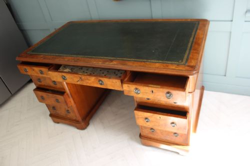 VICTORIAN BURR WALNUT PEDESTAL DESK - ADDITIONAL PHOTO 6