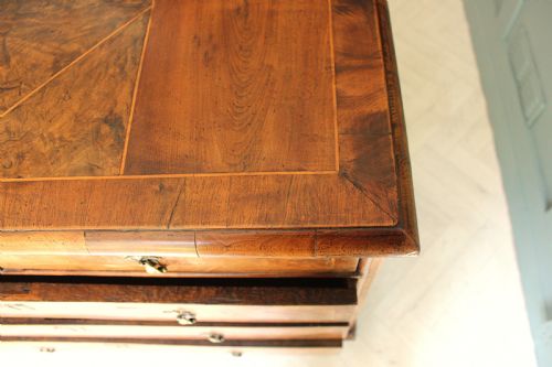 QUEEN ANNE BURR FIGURED WALNUT CHEST OF DRAWERS C1710 FINE COLOUR PROVENANCE EXCEPTIONAL EXAMPLE - ADDITIONAL PHOTO 7