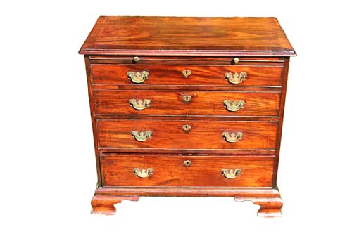 FINE GEORGE II MAHOGANY CHEST OF DRAWERS CIRCA 1730 ORIGINAL OGEE FEET BRUSHING SLIDE - ADDITIONAL PHOTO 12