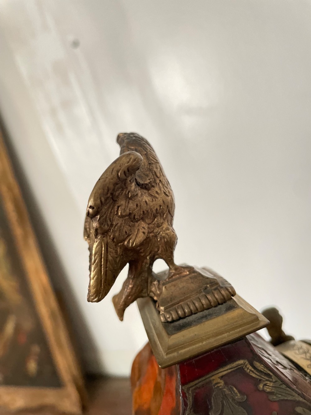 A Victorian Brass Boulle Inlaid Tortoiseshell Mantel Clock View X