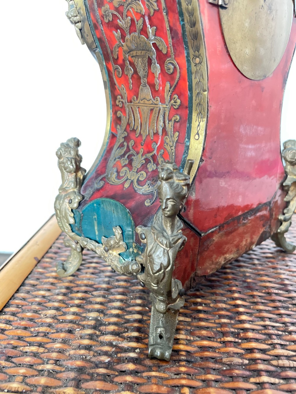 A Victorian Brass Boulle Inlaid Tortoiseshell Mantel Clock View XI