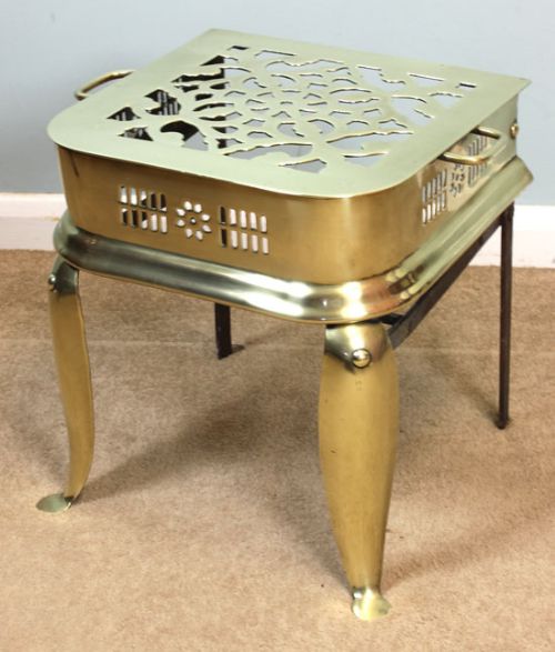Antique Late 19th Century Brass Footman / Trivet