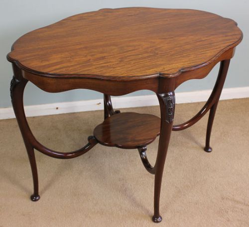 Antique Victorian Mahogany Centre Table, Side Table.