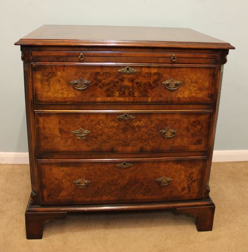 Antique Georgian Stlye Chest of Drawers