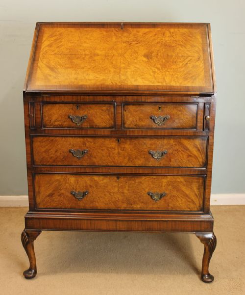 Antique Walnut Writing Bureau / Desk,