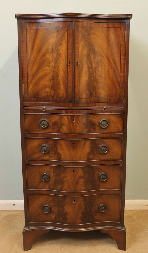Antique Mahogany Georgian Style Chest / Cupboard.