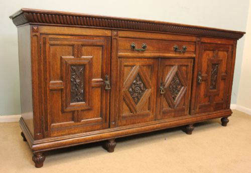 Antique 19th Century Oak Sideboard Dresser Base.