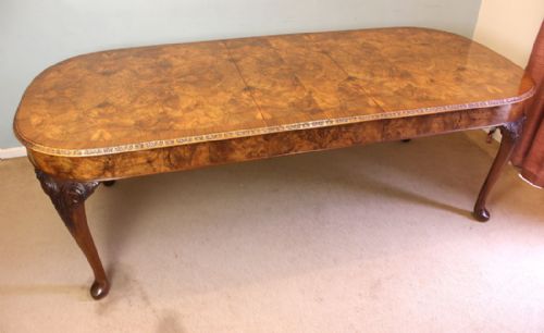 Antique Burr Walnut Queen Anne Style Extending Dining Table