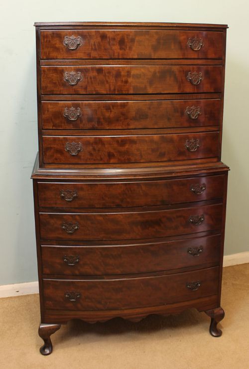 Mahogany Bow Front Chest on Chest / Tallboy
