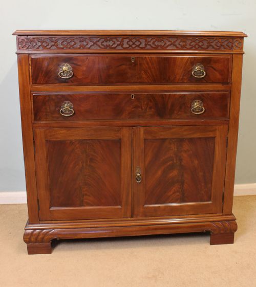 Mahogany 20th Century Chest Drawers