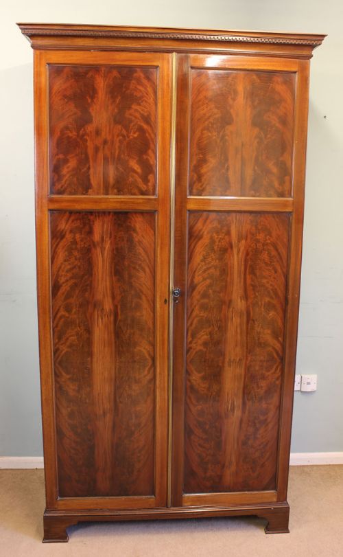 Antique Mahogany Hanging Wardrobe