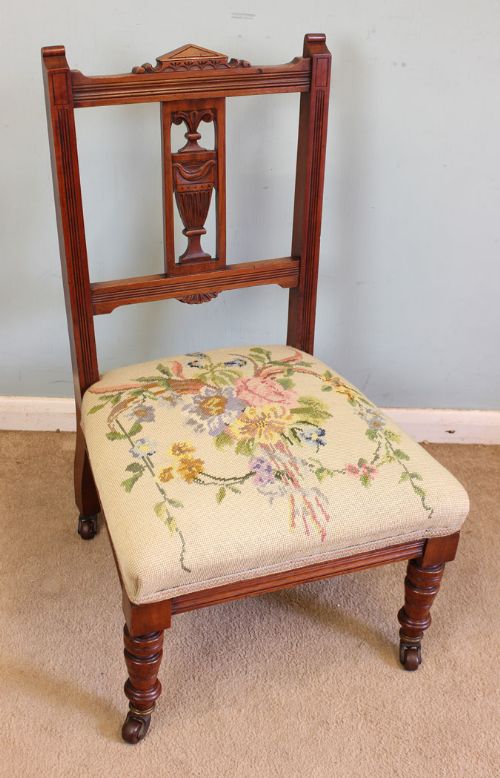 Late 19th Century Walnut Nursing Chair