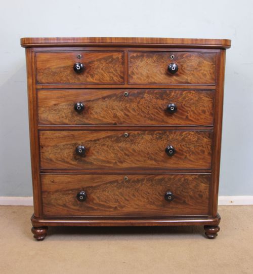 Victorian Mahogany Chest of Drawers
