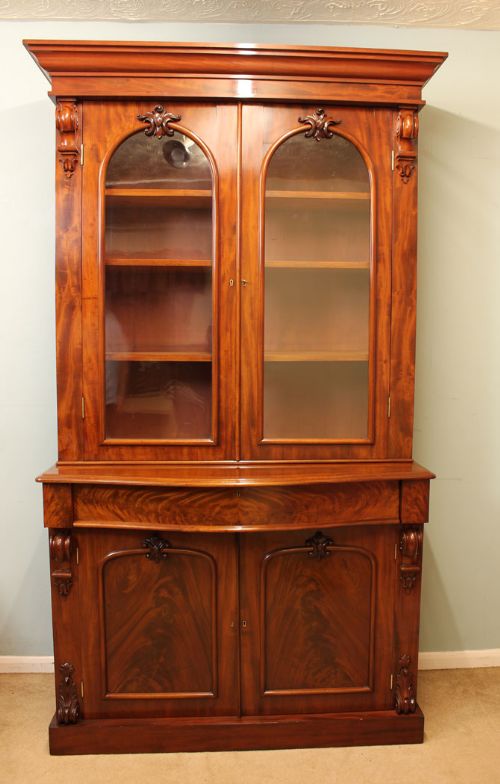Victorian Mahogany Cupboard Bookcase