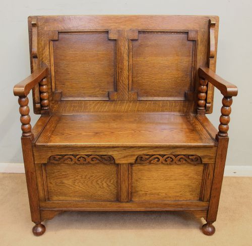 Oak Monks Bench / Hall Seat / Settle