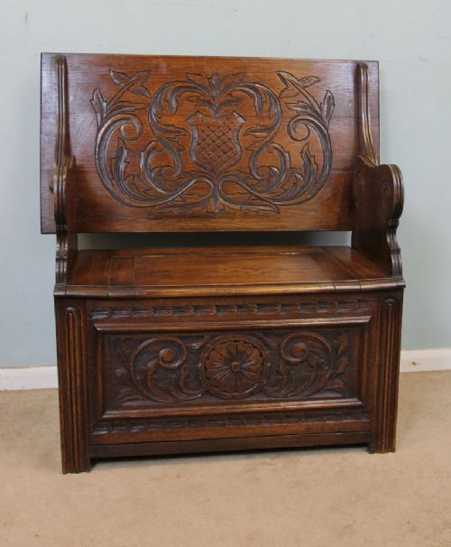 Small Carved Oak Settle Monks Bench