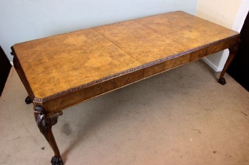 Queen Anne Style Burr Walnut Extending Dining Table