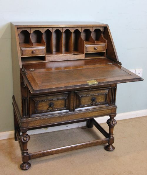 Quality Oak Bureau Writing Desk