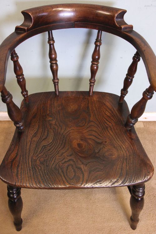 fig 2. Antique Country Smokers Bow Windsor Chair