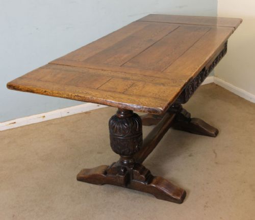 Oak Refectory Extending Farmhouse Kitchen Dining Table