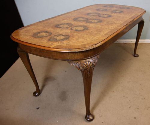Queen Anne Style Burr Walnut Dining Table
