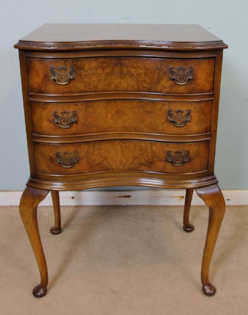 Burr Walnut Bedside Chest of Drawers Side Lamp Table