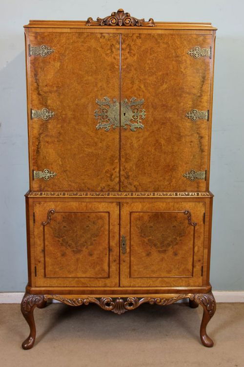 Burr Walnut Cocktail Drinks Cabinet Queen Anne Style