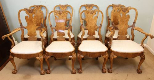 Quality Antique Set Eight Queen Anne Style Walnut Dining Chairs.