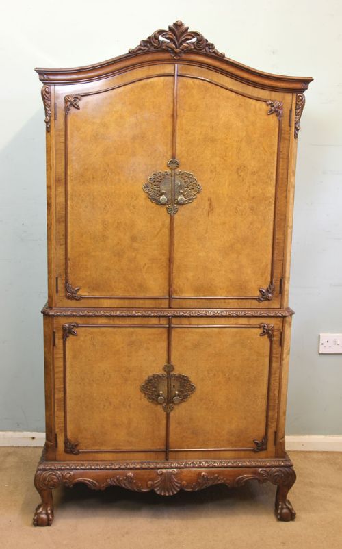 Burr Walnut Cocktail Drinks Cabinet Queen Anne Style