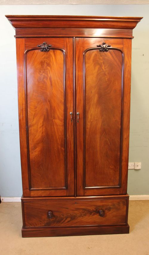 Antique Victorian Mahogany Wardrobe