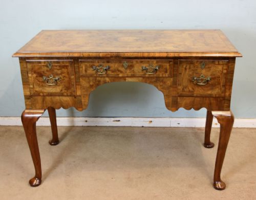 Antique Quality Burr Walnut Side Table