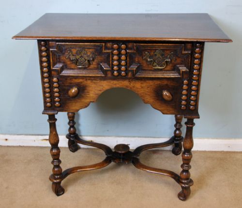 ANTIQUE OAK SIDE TABLE - ADDITIONAL PHOTO 1