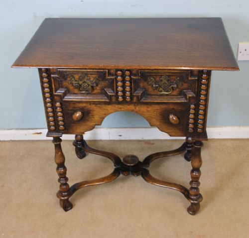 ANTIQUE OAK SIDE TABLE - ADDITIONAL PHOTO 2