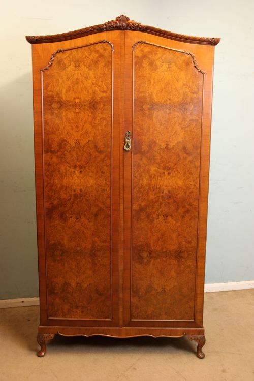 Quality Burr Walnut Double Wardrobe