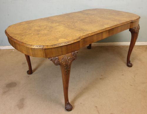Burr Walnut Queen Anne Style Dining Table