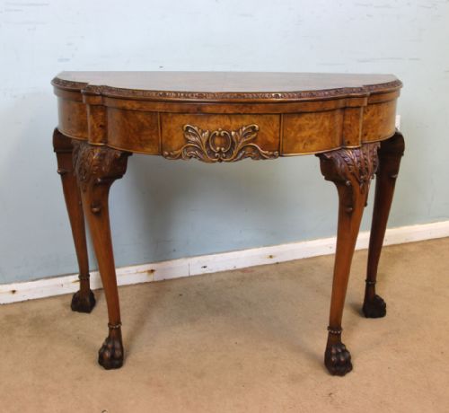 Burr Walnut Queen Anne Style Card Games Table