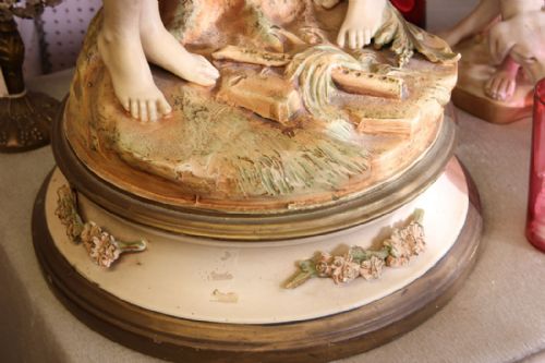 LARGE PAINTED SPELTER TABLE LAMP - ADDITIONAL PHOTO 14