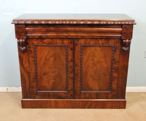 Antique Victorian Mahogany Chiffonier Sideboard Base.