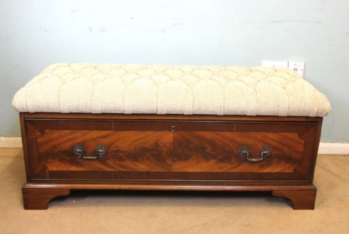 Antique Mahogany Ottoman Window Seat