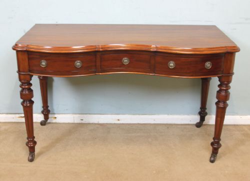 Antique Victorian Mahogany Shaped Side Table
