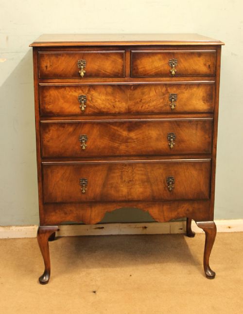 Burr Walnut Queen Anne Style Chest of Drawers