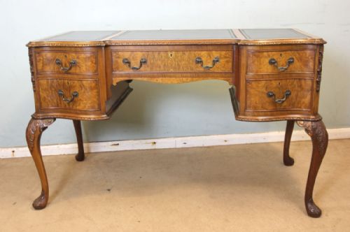 Burr Walnut Serpentine Shaped Knee Hole Writing Desk,