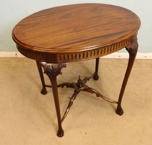 Antique Mahogany Oval Occasional Table