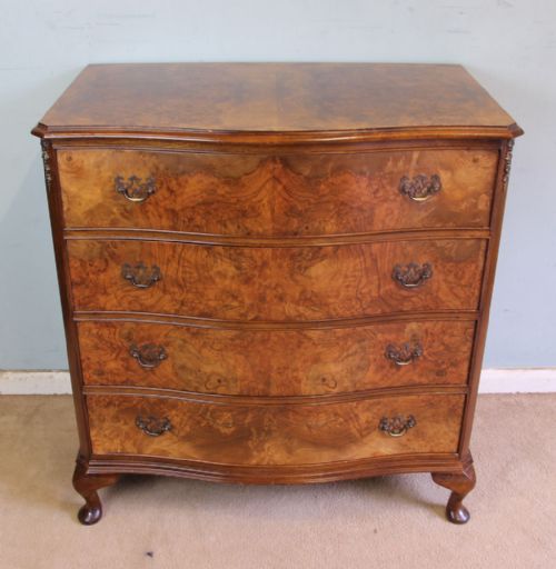 Antique Burr Walnut Shaped Front Chest of Drawers.
