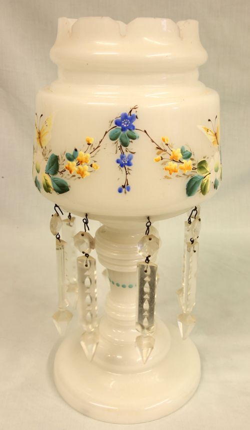 Antique Late Victorian Single Mantle / Table Lustre.