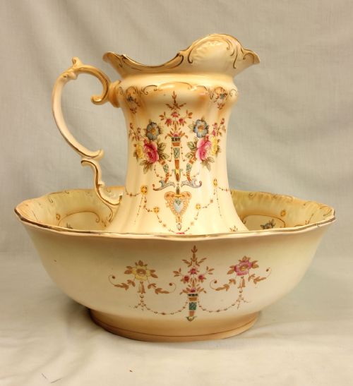 Antique Crown Devon Jug & Bowl Set