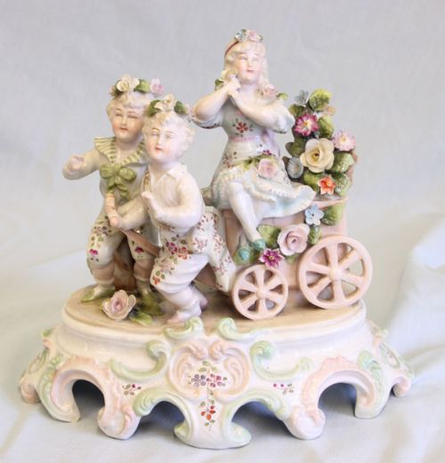 ANTIQUE PAIR PORCELAIN FIGURINES - ADDITIONAL PHOTO 8