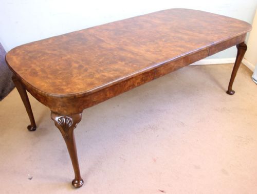 Quality Antique Burr Walnut Extending Dining Table