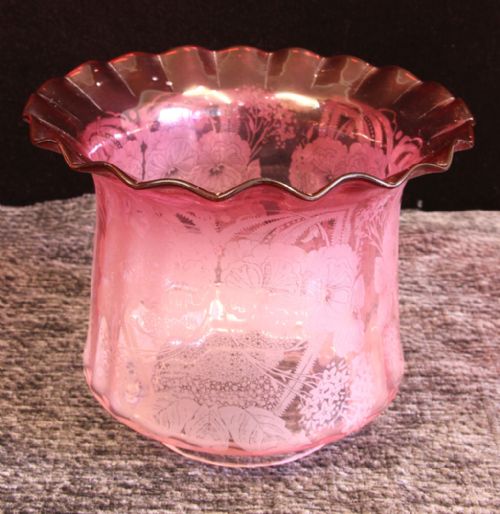 ANTIQUE VICTORIAN CRANBERRY GLASS FRILLED OIL LAMP SHADE - ADDITIONAL PHOTO 2