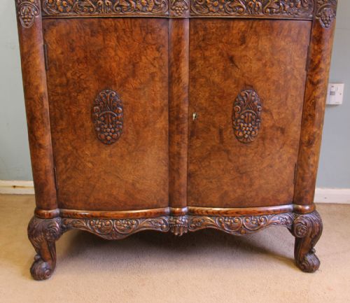 ANTIQUE IMPRESSIVE WALNUT BURR OAK COCKTAIL DRINKS CABINET - ADDITIONAL PHOTO 3